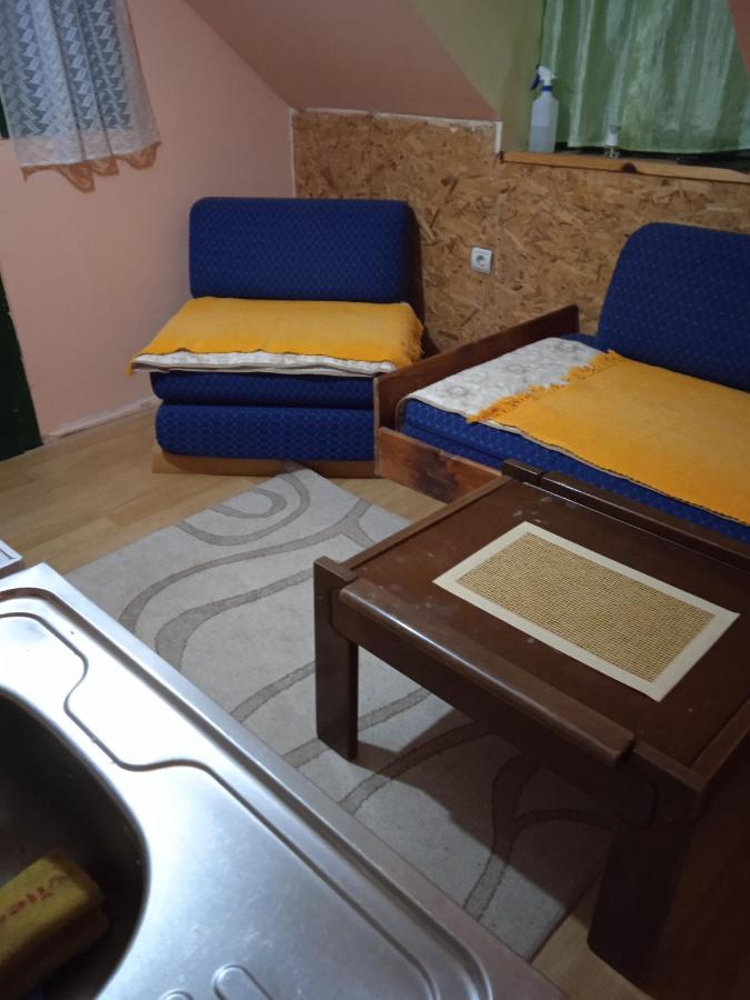 Holiday Home Vila Milka Kremna Exterior photo